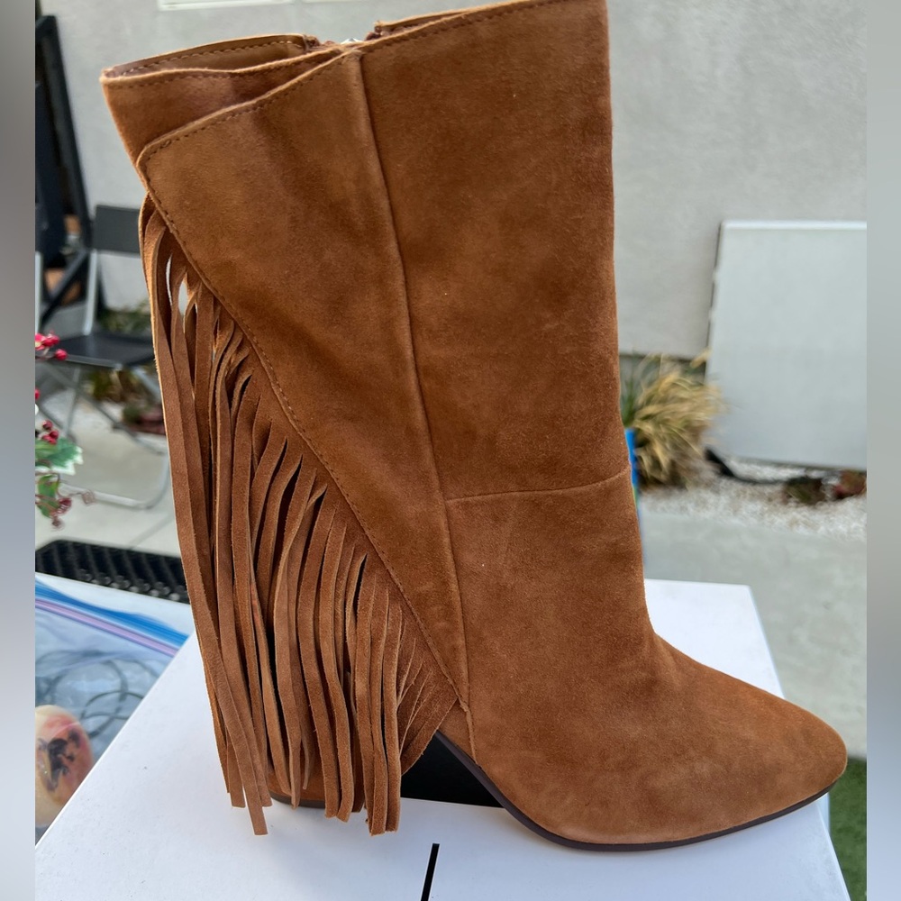 Brown suede, Dolce Vita booties with fringe _Rhoda